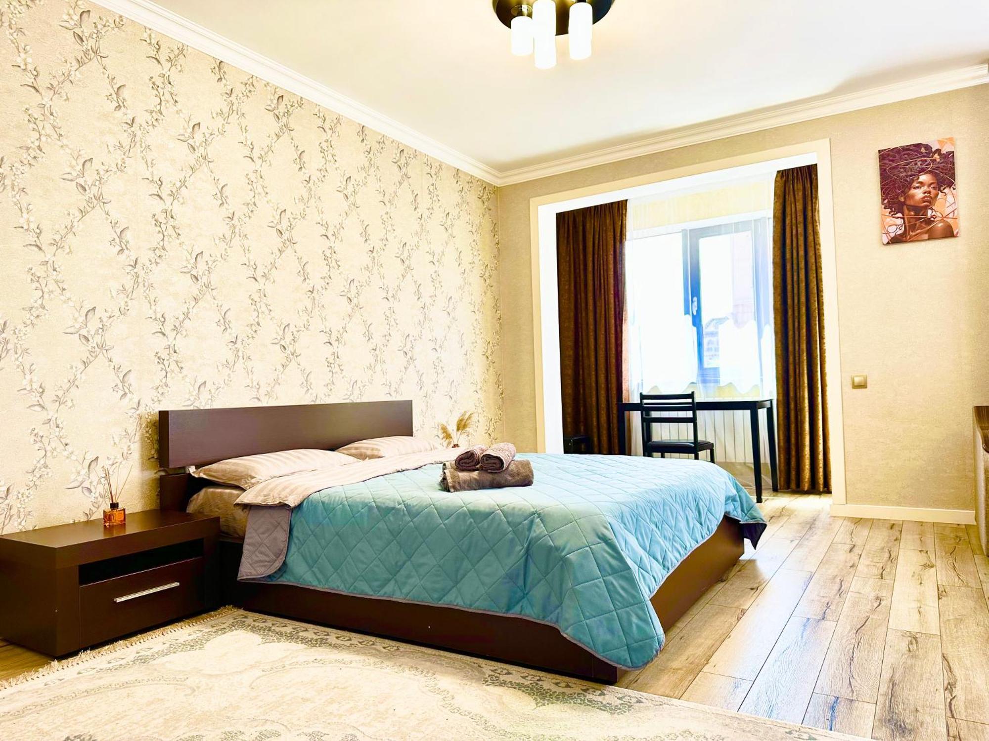 Vostochnyi Park Apartament In The Center Of Almaty Apartman Kültér fotó